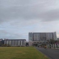 บรรยากาศ สนามฟุตบอล โรงพยาบาลสมเด็จพระปิ่นเกล้า