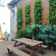 貓門事業有限公司