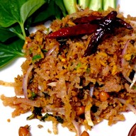 ยำแหนมข้าวทอดเจ๊เล็ก-พระราม2
