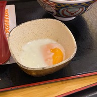 เมนูของร้าน Yoshinoya โยชิโนยะ ข้าวหน้าเนื้อ ข้าวหน้าหมู เมกาบางนา