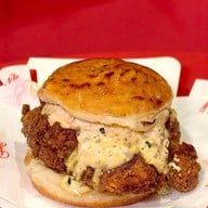 เมนูของร้าน Brassica Doughnuts บราสสิก้าโดนัท เซ็นทรัลพาร์ค