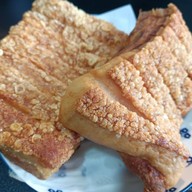 เย็นตาโฟ ถนนบันเทิง&ข้าวกระเพราทำถึง