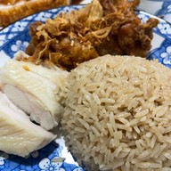 ลูกเฮียเทพ นาคนิวาส