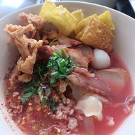 เย็นตาโฟ ถนนบันเทิง&ข้าวกระเพราทำถึง