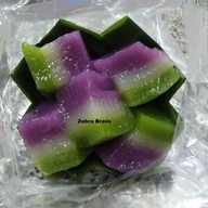 เมนูของร้าน ร้านขนมชั้นแสงดาว .ตลาดน้ำวัดดอนหวาย