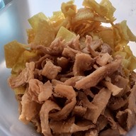 เย็นตาโฟ ถนนบันเทิง&ข้าวกระเพราทำถึง