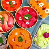 หวานฉ่ำ ผลไม้ปอกเย็นๆพร้อมทาน