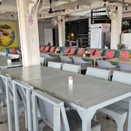 RIVERVIBE Restaurant and Bar