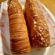 The Deck at Midwinter Khao Yai