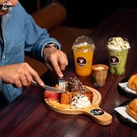 Gorila Town กอริลา ทาวน์ พัทลุง