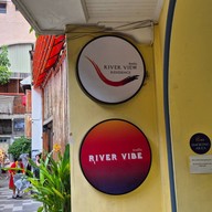RIVERVIBE Restaurant and Bar