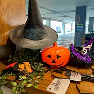 BROTHERS & SISTER CAFE -