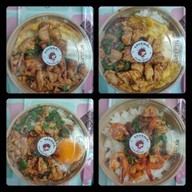 กะเพราบ้านโตต๋ง ดอนหัวฬ่อ ชลบุรี