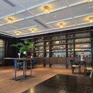 บรรยากาศ เรือนต้น มณเฑียร สุรวงศ์