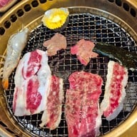 The Grill บุฟเฟต์ยากินิคุ ชาบู ซูชิ ฮาลาล
