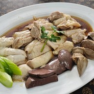 Food or drink of ฉ่ำ ข้าวมันไก่สิงคโปร์ ต้นตำรับซุปปู
