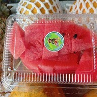 ร้านผลไม้สดพร้อมทานอ้าวเฮ้ยยย!! ร้านผลไม้สดพร้อมทาน