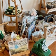 A little thing Home & Cafe