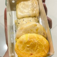 April’s Bakery เซ็นทรัลเฟสติวัล อีสต์วิลล์