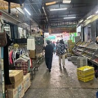 ตลาดฉัตรไชย