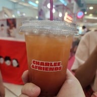 ชาลีแอนด์เฟรนส์ โกโก้ ช็อกโกแลต พรีเมียม Booth