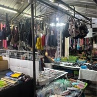 ตลาดฉัตรไชย