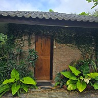 Why Worry Homestay & Cafe