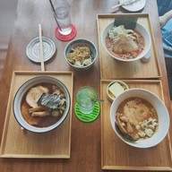 เมนูของร้าน IRODORI Japanese Ramen Cafe ทองหล่อ