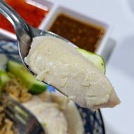 เมนูของร้าน ตั๋นโบ ข้าวมันไก่เยาวราช สาขานาคนิวาส