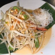 บ้านส้มตำ สุขุมวิท