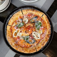 Amorretto Cafe & Bistro