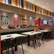 เจ๊แดงสามย่าน ส้มตำ คอหมูย่าง เจ๊แดงจุ่มนัวร์ ซีคอนสแควร์ ศรีนครินทร์