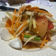 ตำกระเทย สาเกตสีลม