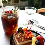 NANA Coffee Roaster เซ็นทรัลเวสต์วิลล์ ราชพฤกษ์