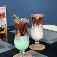 Amorretto Cafe & Bistro