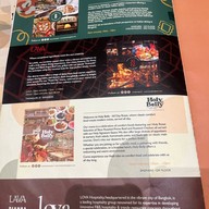 Holy Belly Restaurant เอ็มสเฟียร์