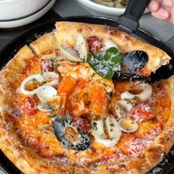 Amorretto Cafe & Bistro