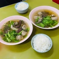 เมนูของร้าน เฮียอู๋ เซี่ยงจี้เลือดหมู