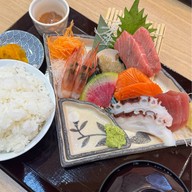 鮨処 はこだて (Sushi Dokoro Hakodate)