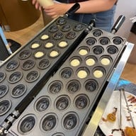 Peak Chocolate Passionist Seacon Srinakarin