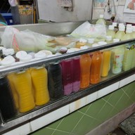 เมนูของร้าน น้ำฝรั่งสวนลุม-สวนลุมพินี