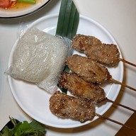 เจ๊แดงสามย่าน ส้มตำ คอหมูย่าง เจ๊แดงจุ่มนัวร์ ซีคอนสแควร์ ศรีนครินทร์