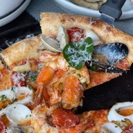 Amorretto Cafe & Bistro