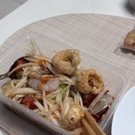 ตำยำยั่ว By โบตั๋น ตลาดนัดรถไฟศรีนครินทร์