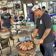 เมนูของร้าน กุ้งเพื่อนแพรว