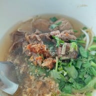 เมนูของร้าน ก๋วยเตี๋ยวเดินดง สำนักงานใหญ่