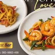 Hust Bar อาหารตามสั่ง