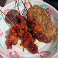 หมูทอด ไก่ทอดเที่ยงคืน เจ้าเก่าหลังมอ