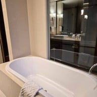 โรงแรมพูลแมนกรุงเทพแกรนด์สุขุมวิท