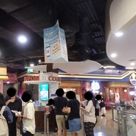 หน้าร้าน Pier 21